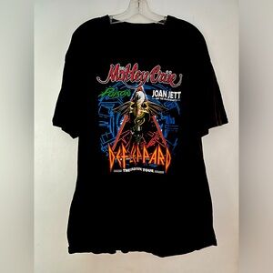 Men’s Black TShirt Motley Crew Concert (bought at concert in Jacksonville FL)